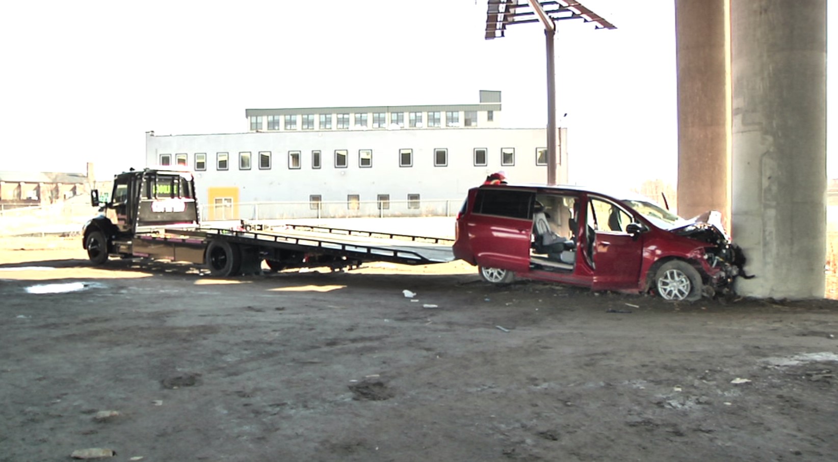 Van collision injures three in Schenectady