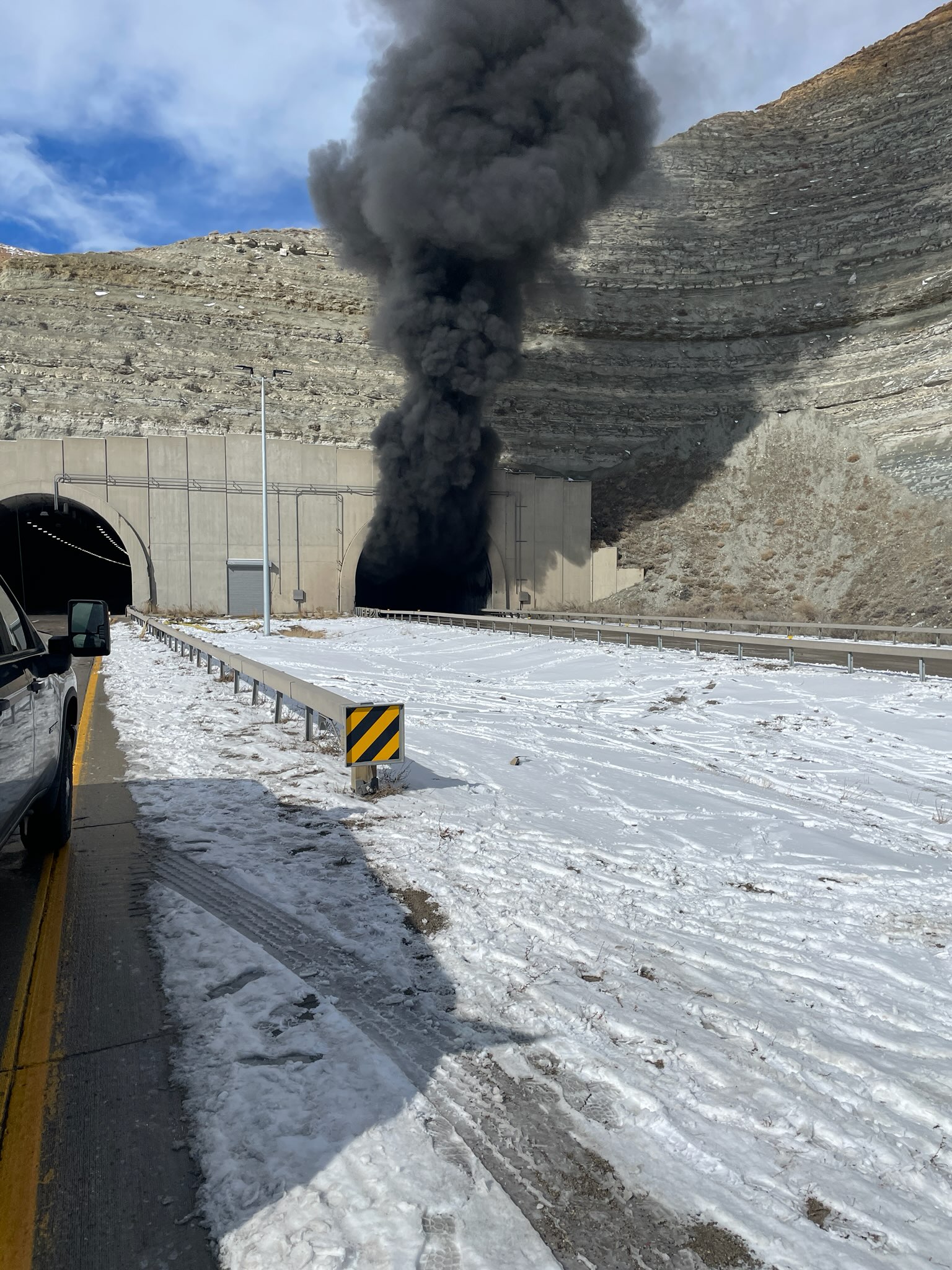 Investigation reveals series of collisions in recent fatal Wyoming tunnel crash