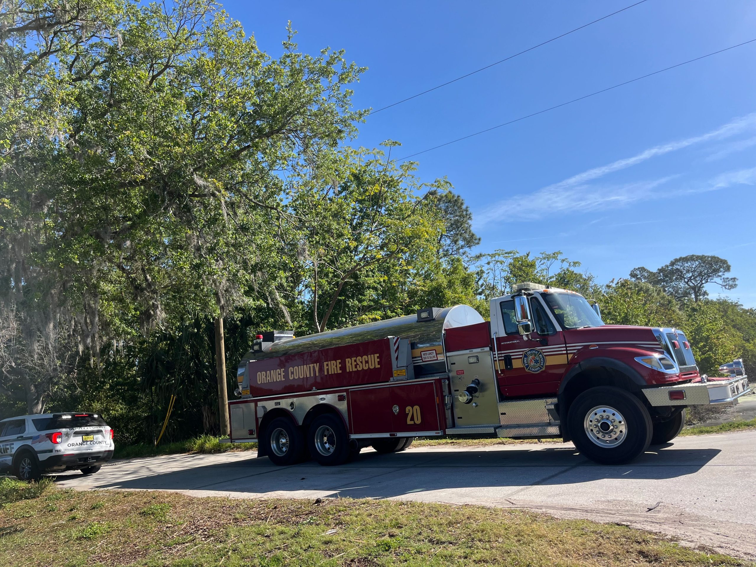 Fatal fiery plane crash in Mount Dora, according to officials