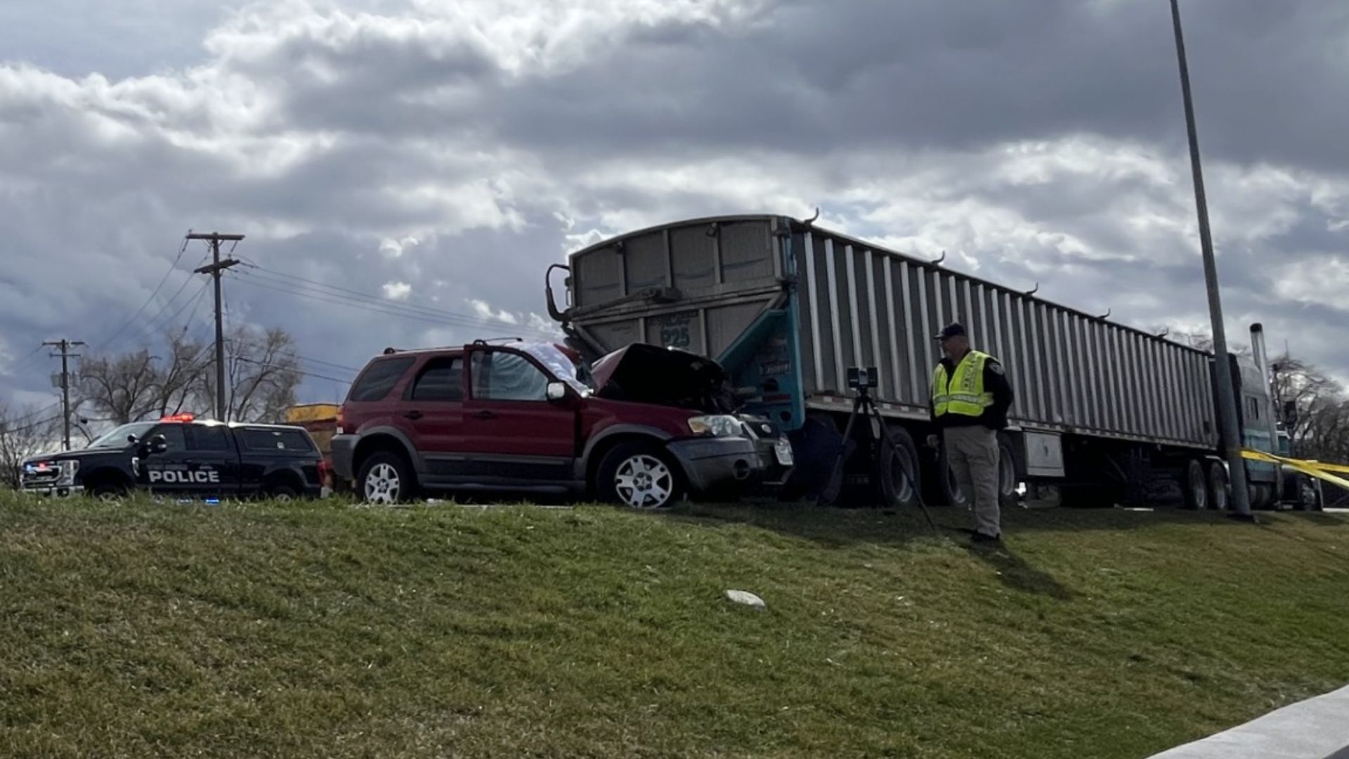 Fatal crash near Fort Union in Midvale claims life of 17-year-old