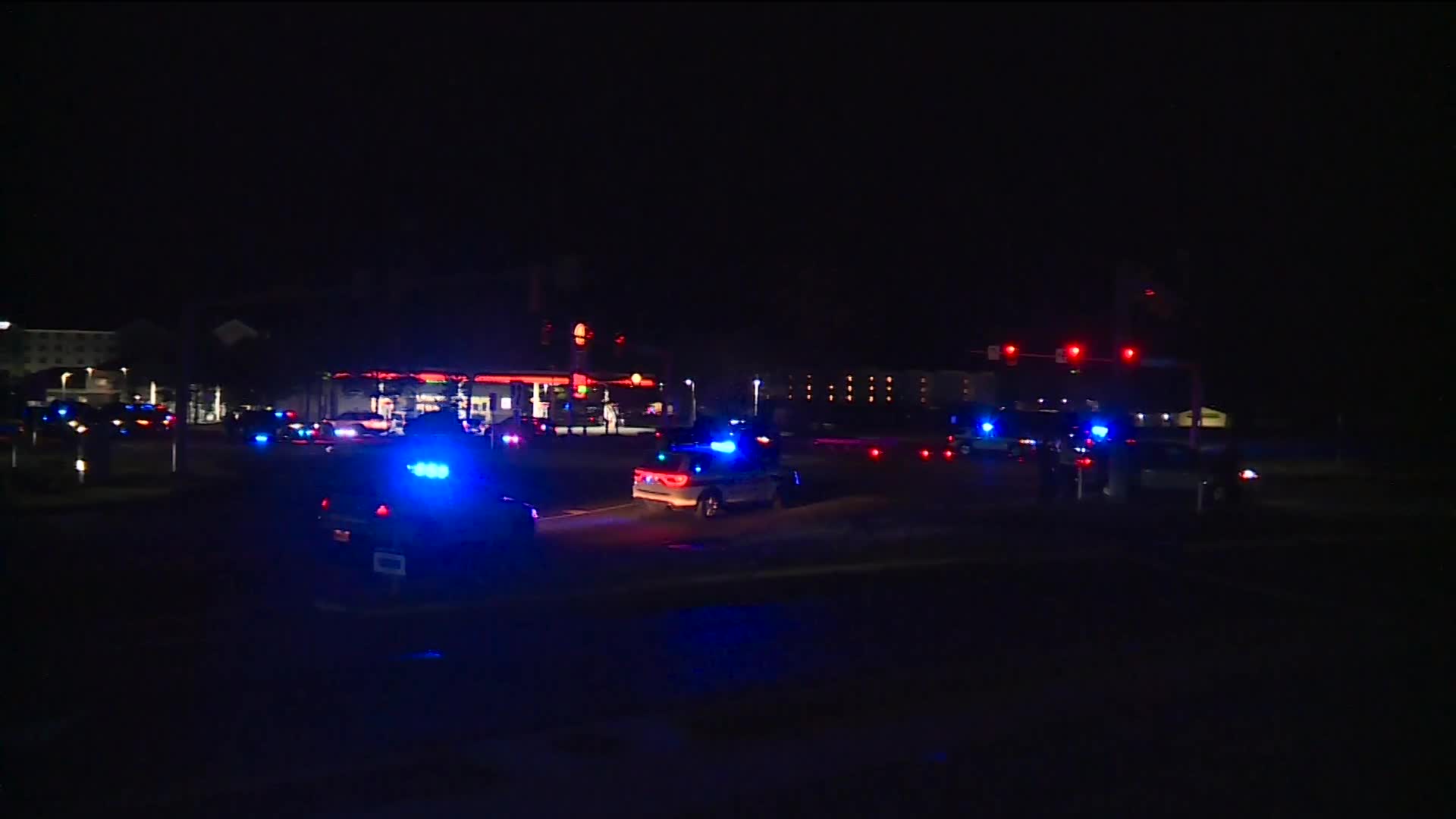 Fatal crash near Richmond Airport leaves man dead, woman in critical condition