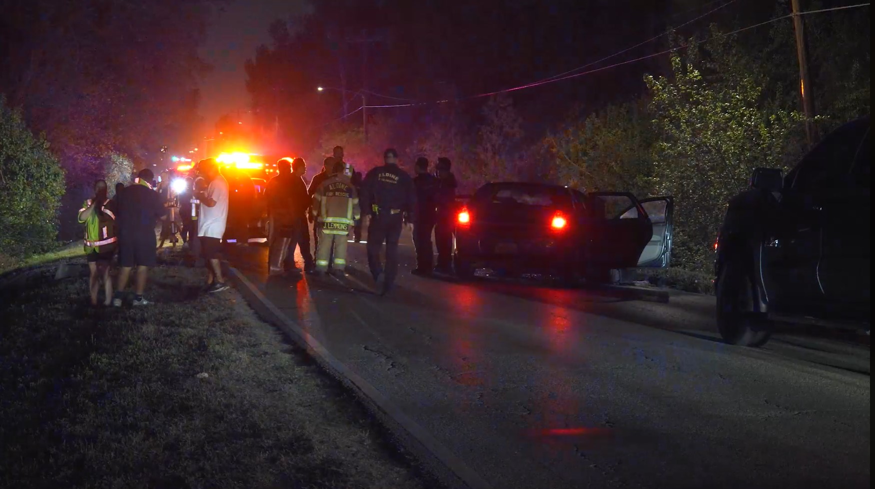 Aldine Westfield crash: 1 dead after near head-on collision, 4 hospitalized