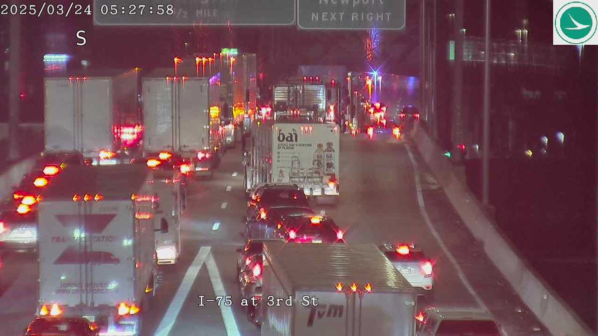 Brent Spence Bridge reopens following multi-vehicle crash