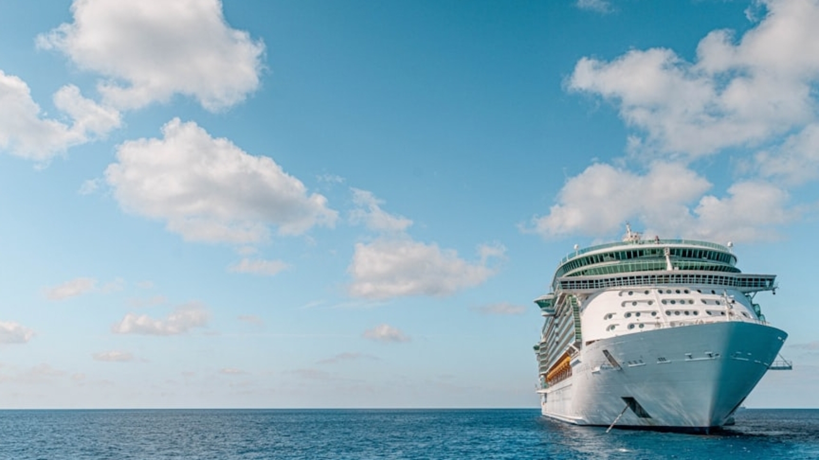 Tragic jet ski accident at Half Moon Cay Bahamas claims cruise passenger’s life
