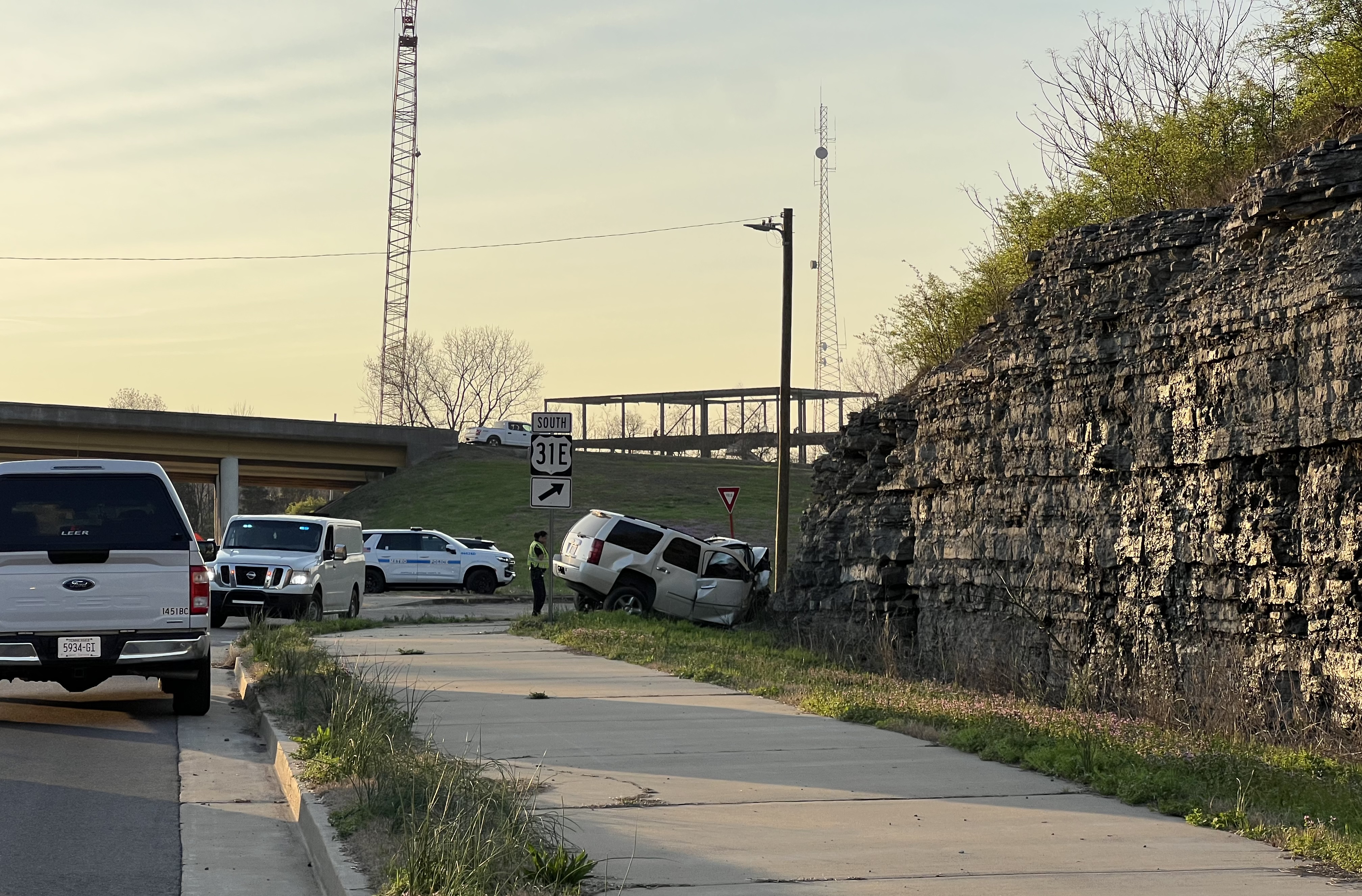 1 dead after crash off Ellington Parkway