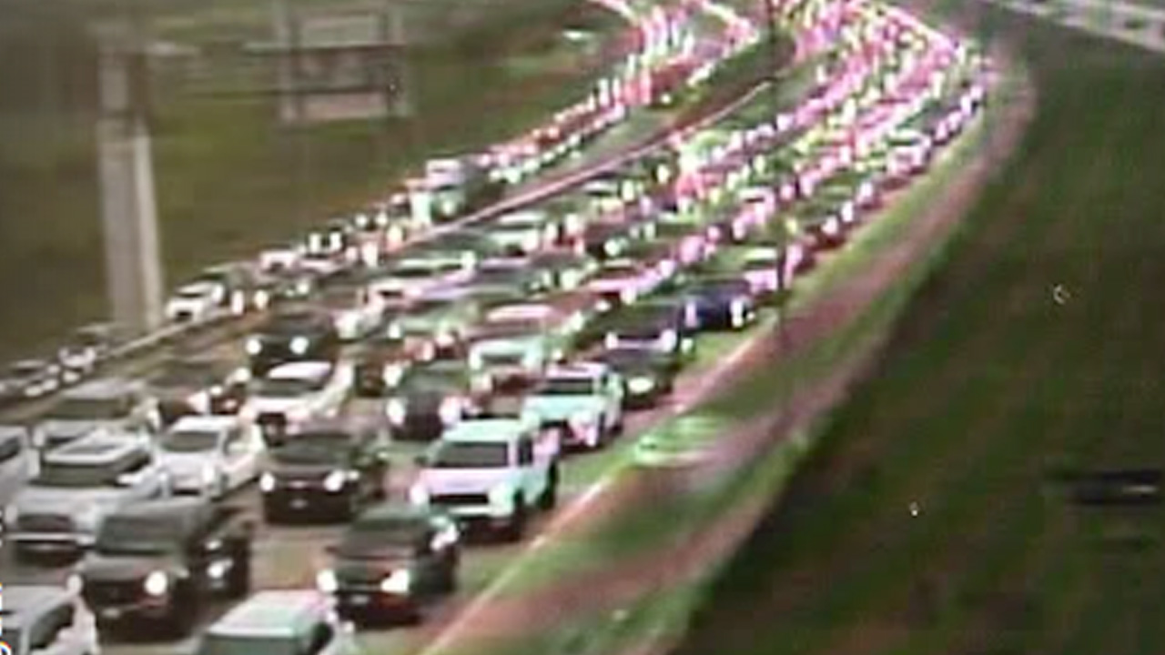 Deadly auto-pedestrian on MoPac; police investigating