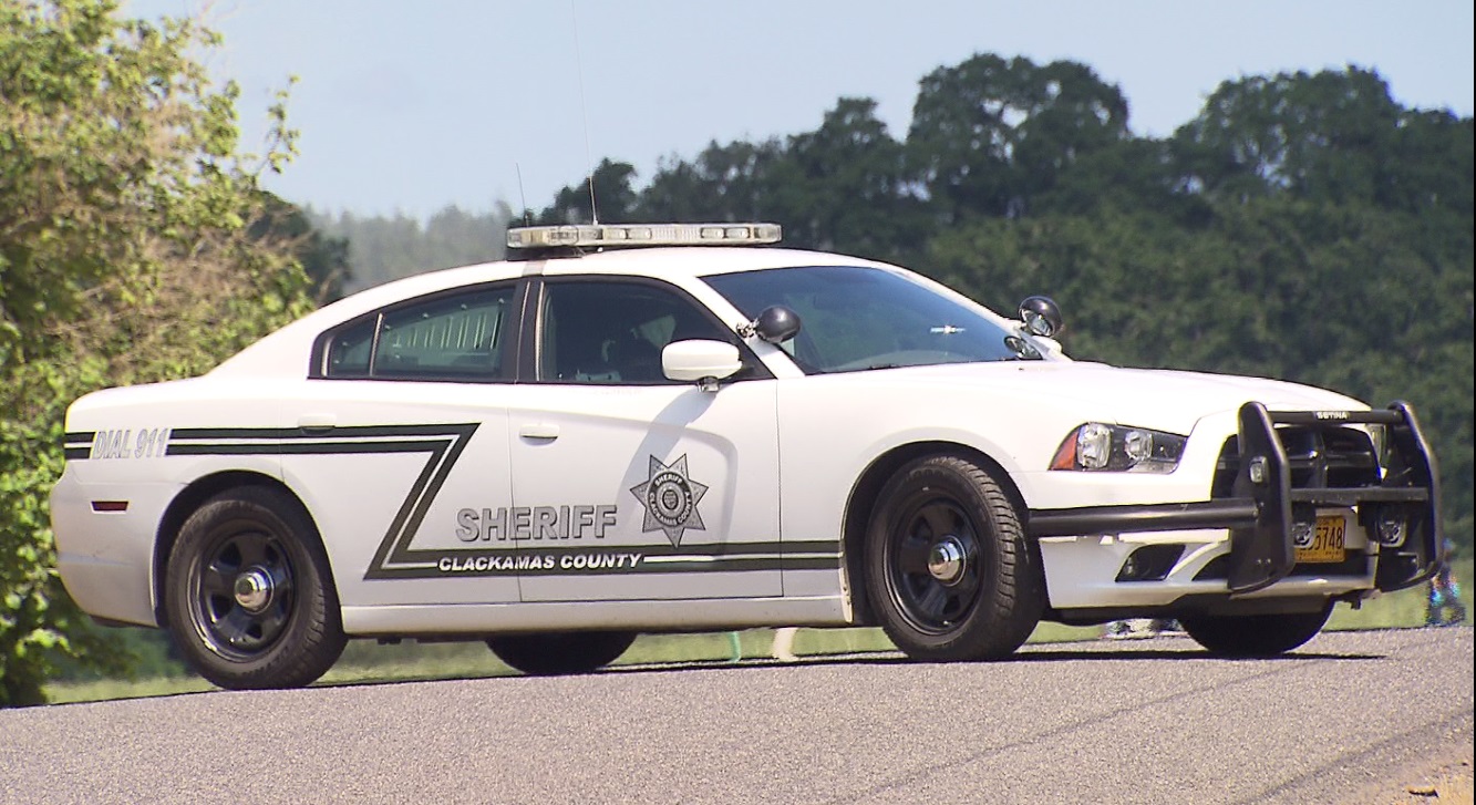 Beaverton man, 40, dies in head-on Clackamas County crash