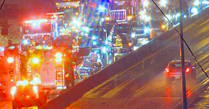 Inbound lanes of Parkway East reopen following deadly crash outside of Squirrel Hill Tunnel