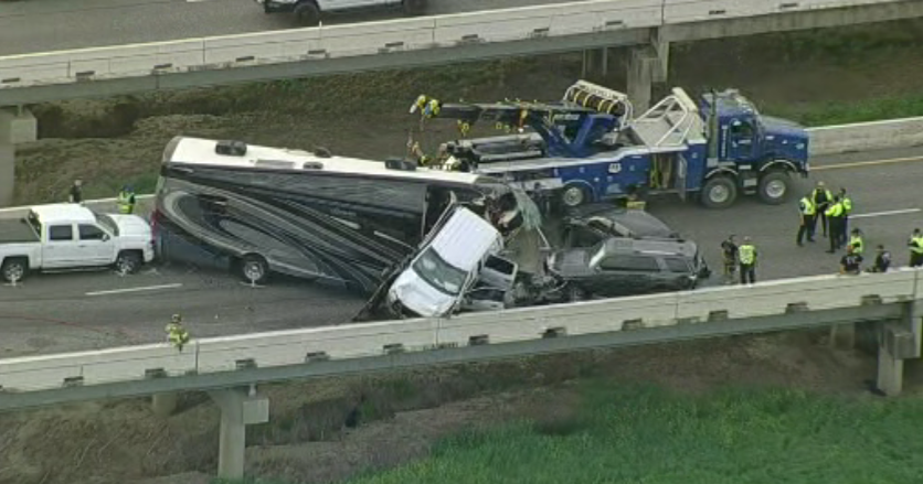 Deadly crash on I-35W in Denton leads to significant traffic delays