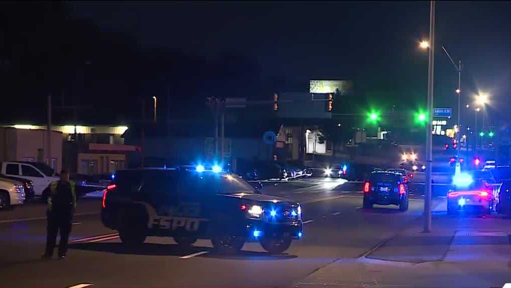 Police in Fort Smith rushing to serious crash Tuesday morning