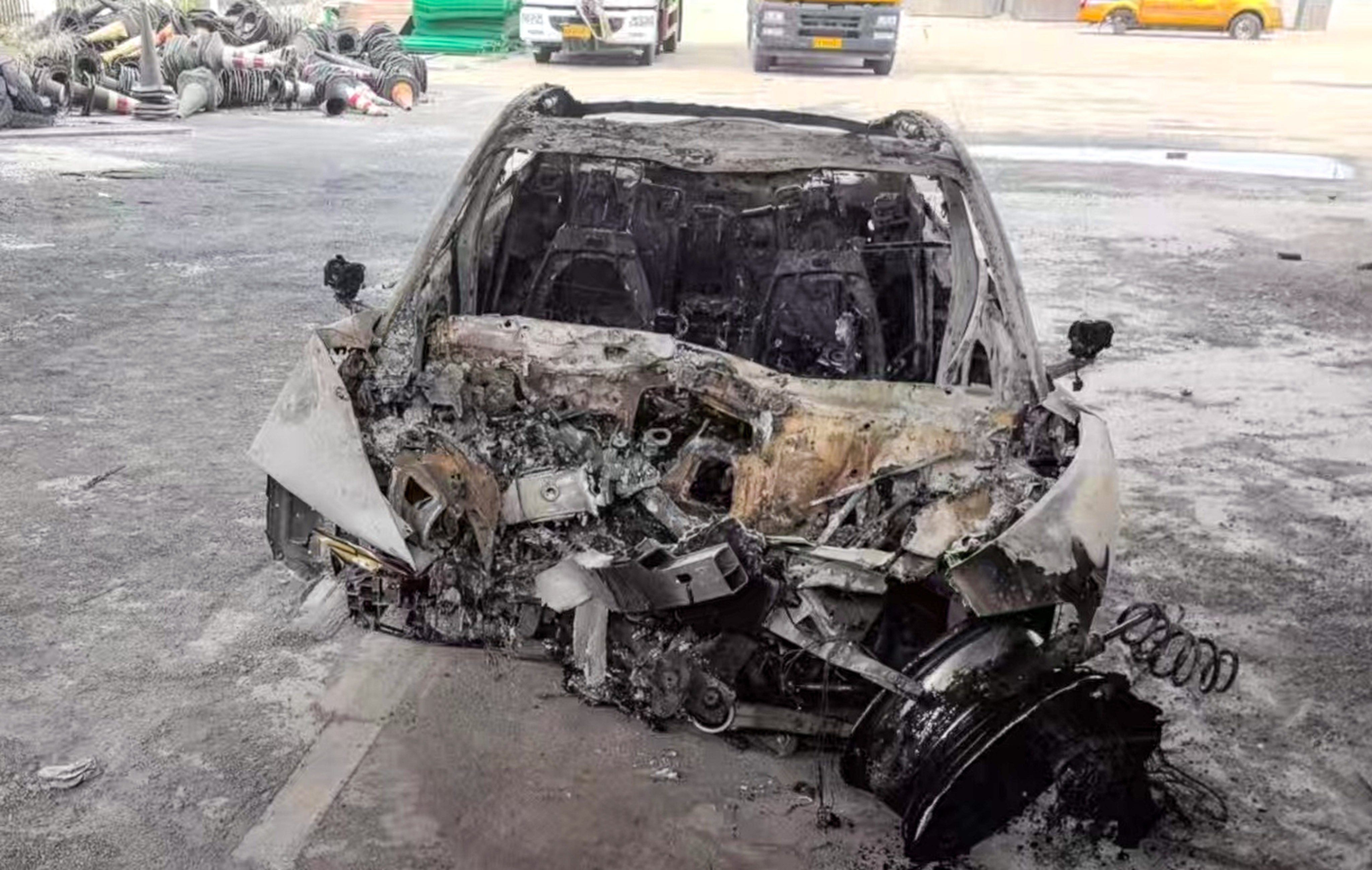 Analysts suggest educating millions of drivers after fatal Xiaomi crash.