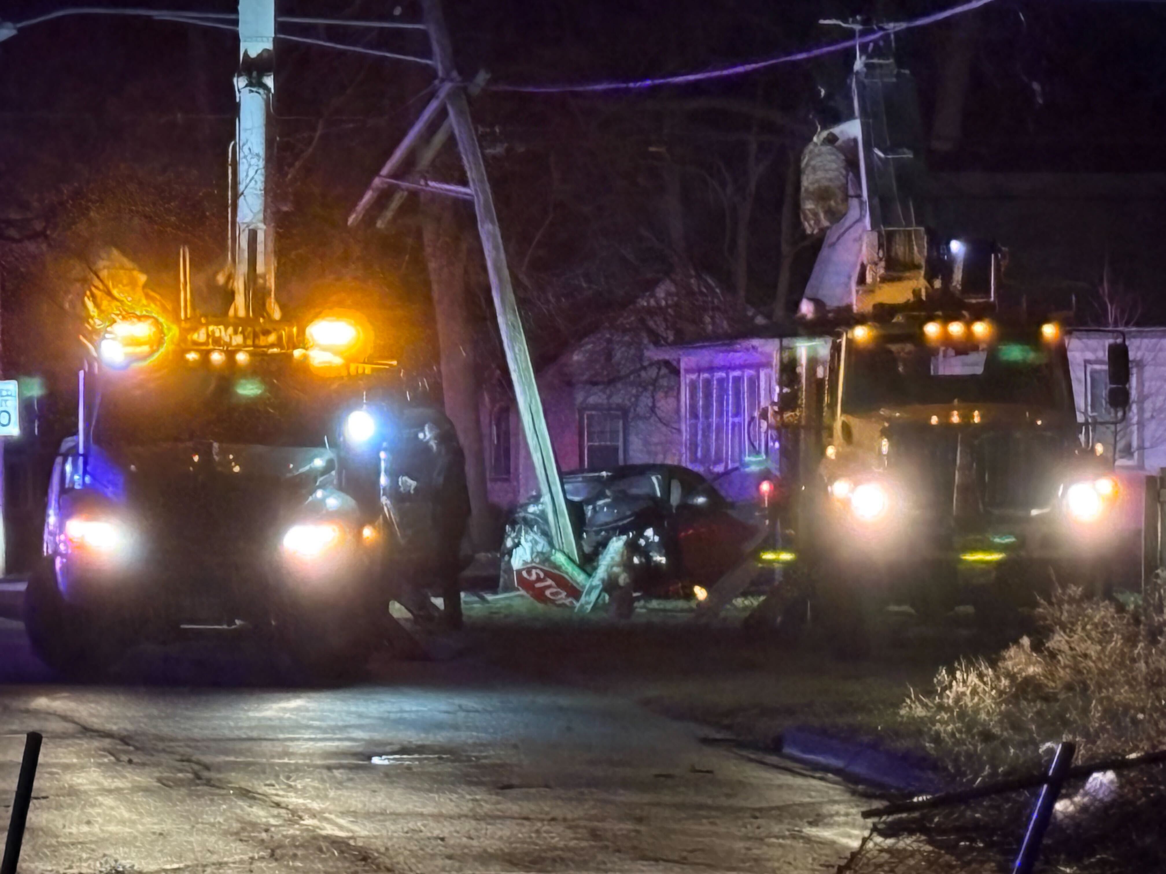 Car wreck flips and sets ablaze in South Rockford