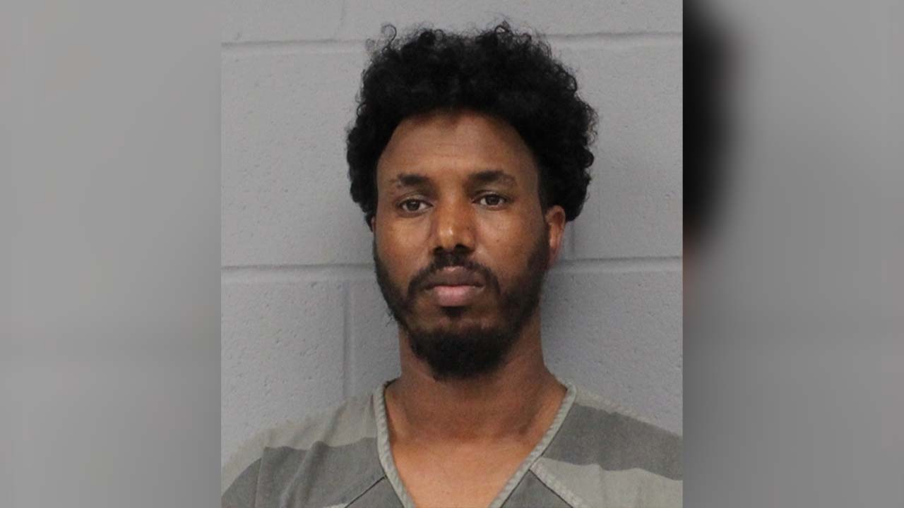 Driver in fatal I-35 pileup was not under the influence, lawyer states