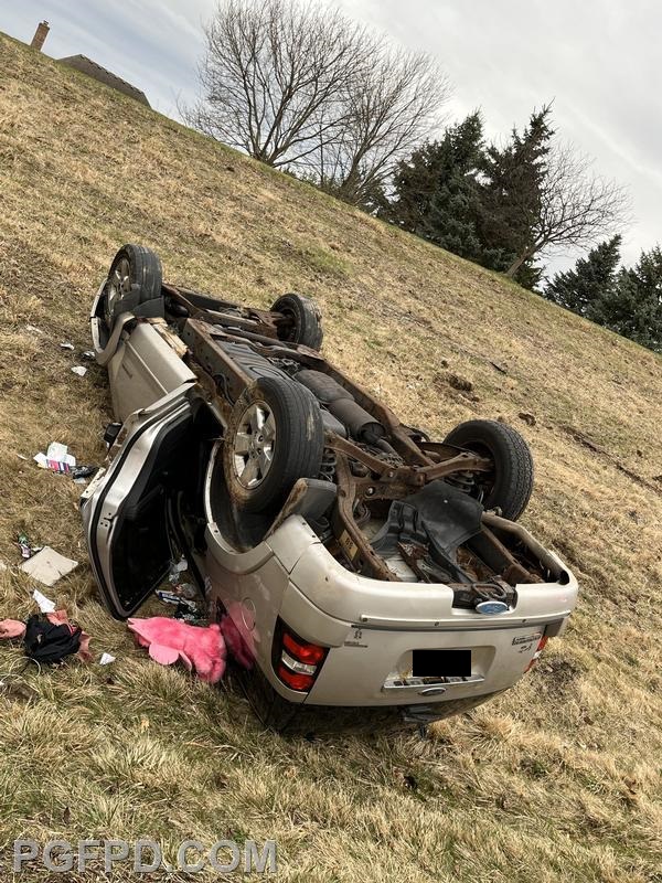 Five people injured in Pingree Grove crash