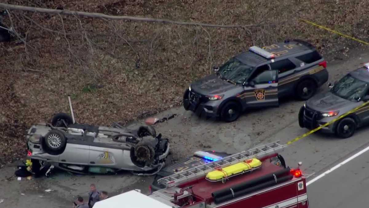 Pennsylvania State Police kill suspect in stolen Ohio police car