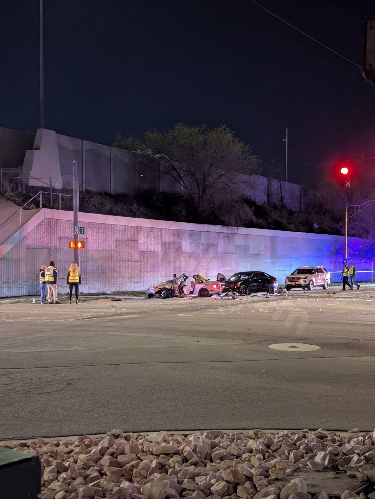 1 fatality, 1 injury in Salt Lake City 3-car crash