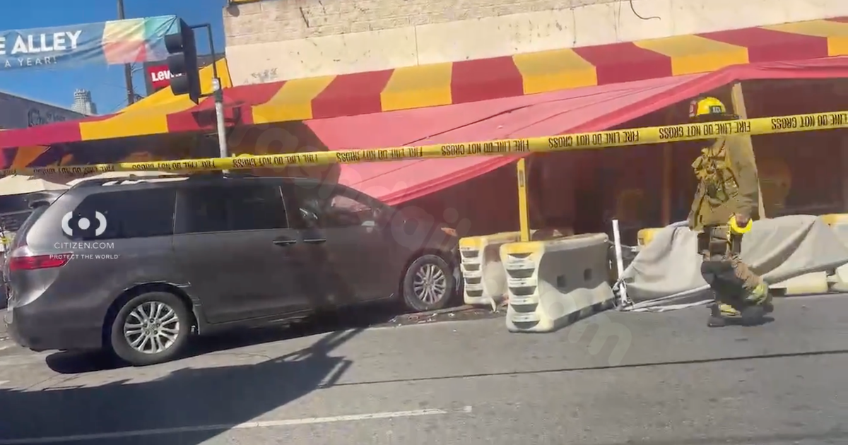 Van crashes into pedestrians in downtown LA injuring nine, including three children