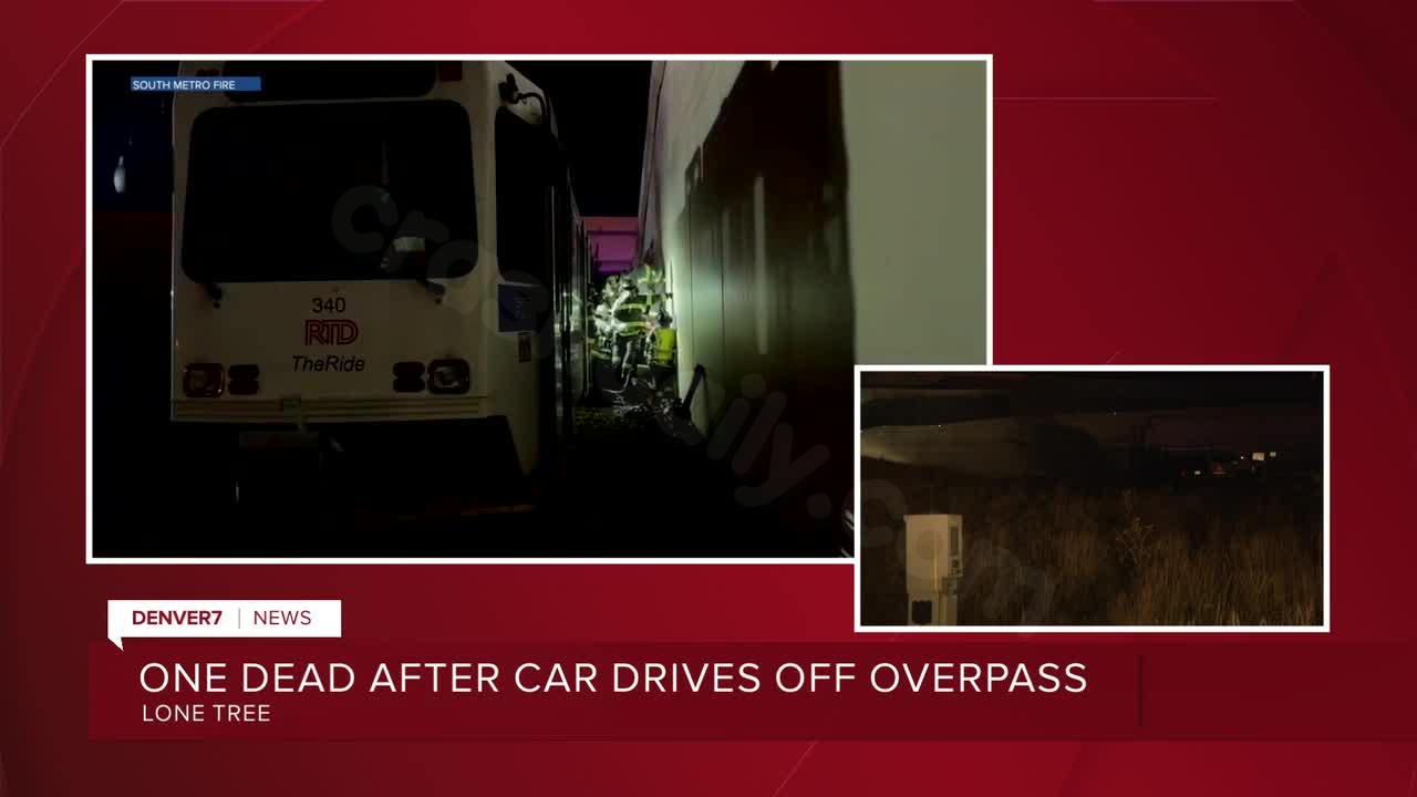 Fatal car crash onto light rail tracks Tuesday morning