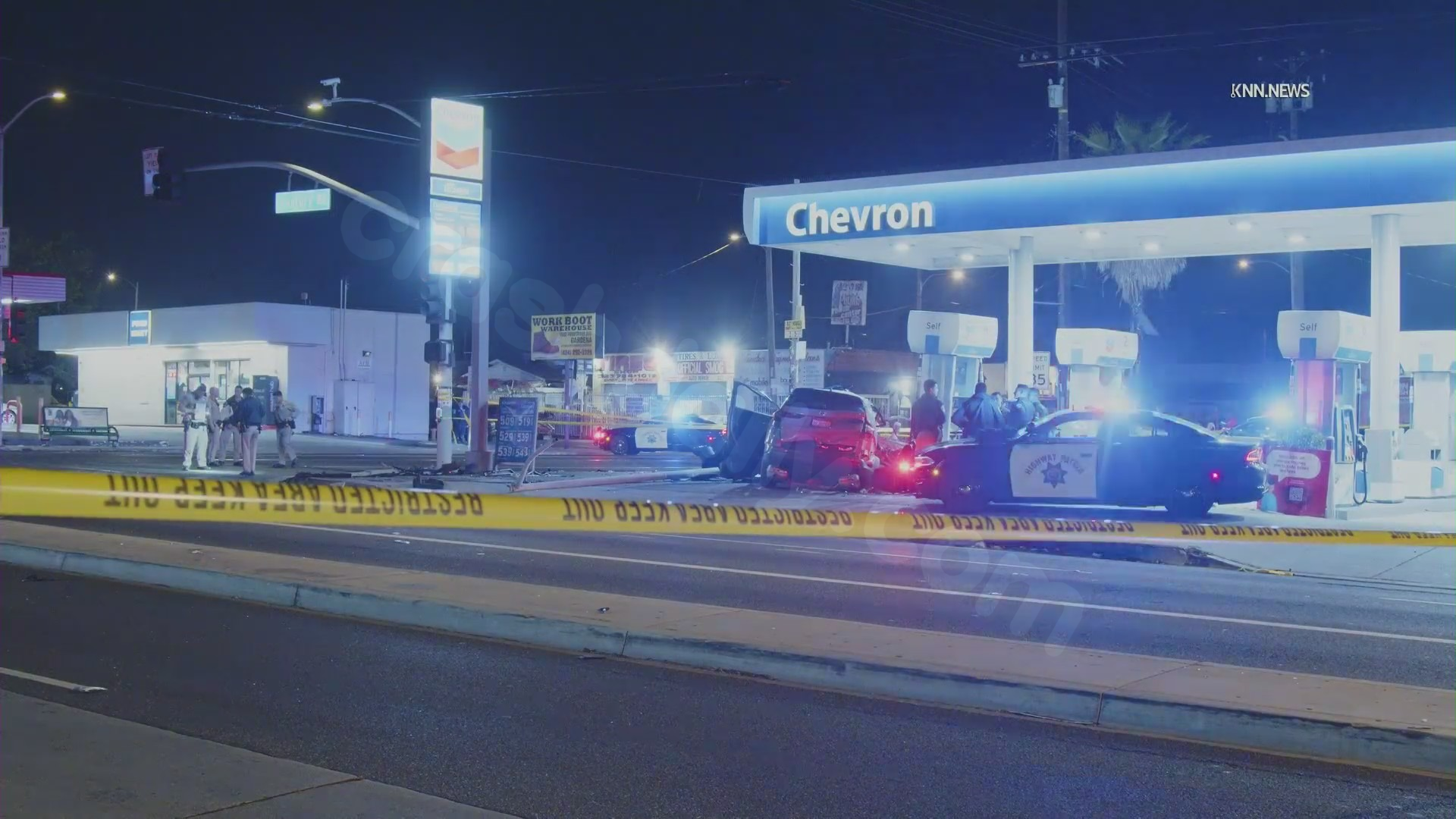Fatal crash at Los Angeles gas station: 2 women killed, 1 injured
