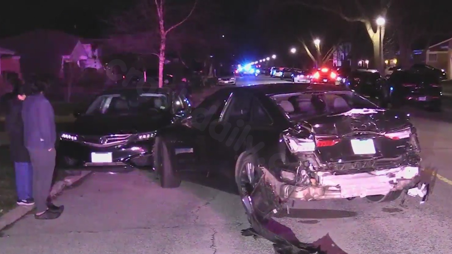 Driver in Skokie crash speeding excessively, resulting in 2 injuries.