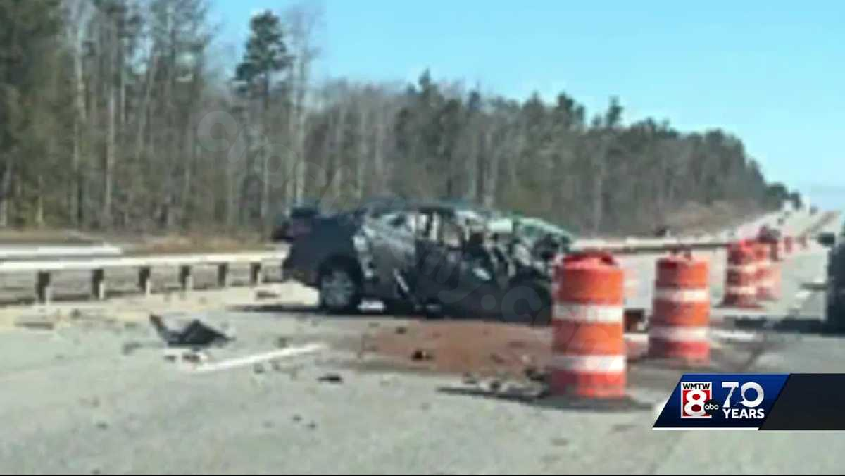 Lebanon woman seriously injured in crash on Maine Turnpike in Kennebunk