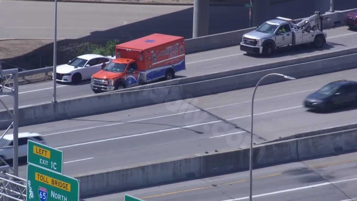 LMPD: Fatal crash involving motorcycle shuts down I-64 in downtown Louisville