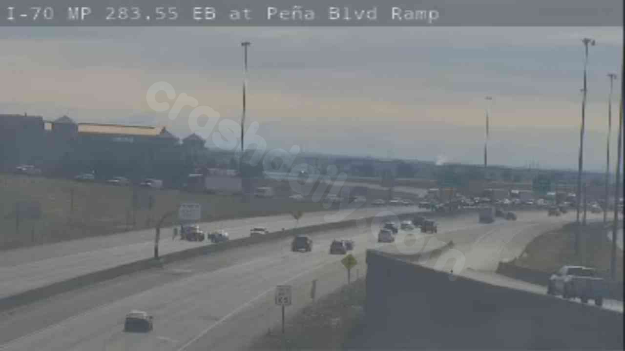 Rollover crash on I-70 in Aurora sends 1 to hospital with life-threatening injuries