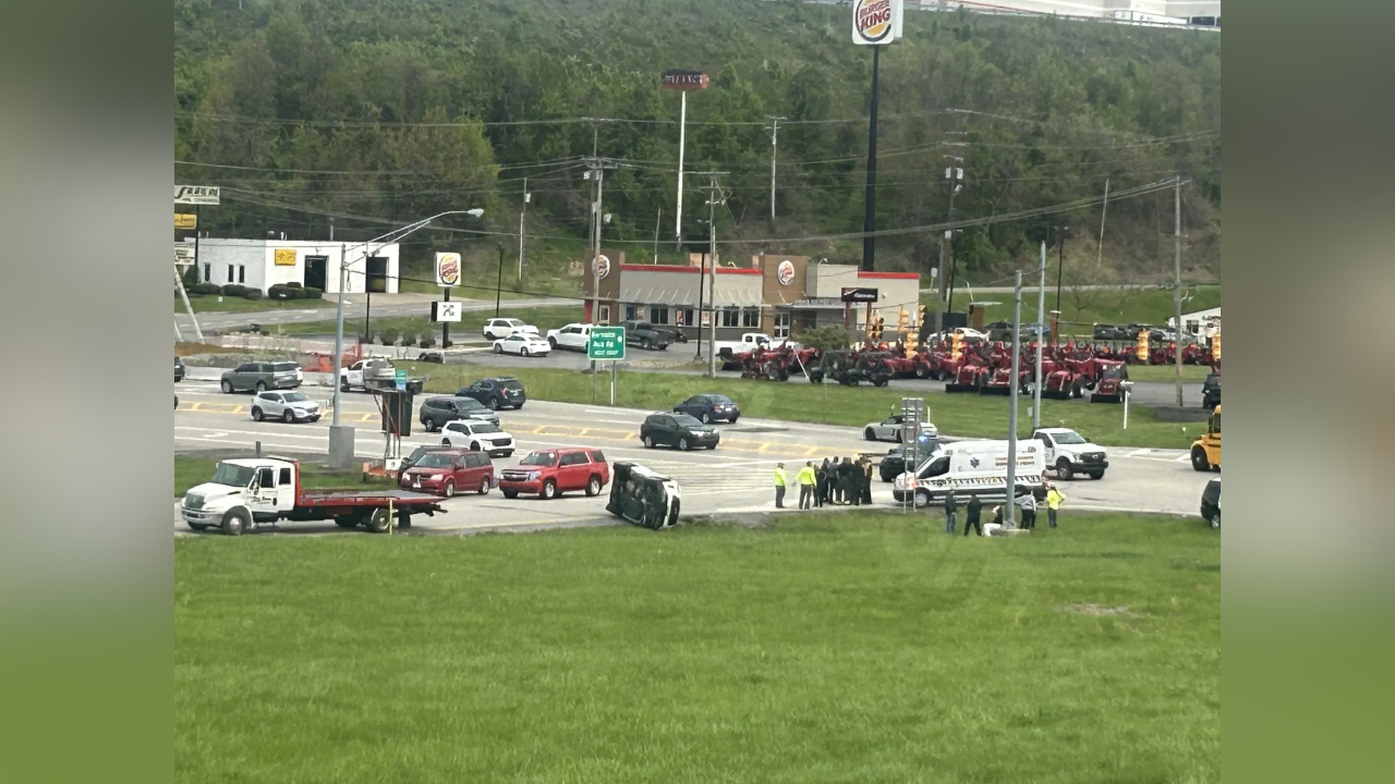 2 transported after vehicle accident on I-79 ramp