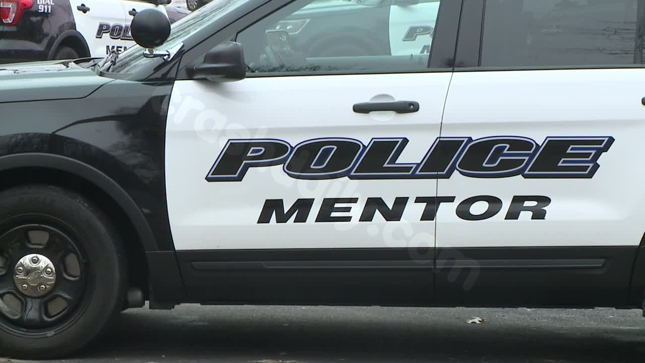 One killed in Mentor head-on crash