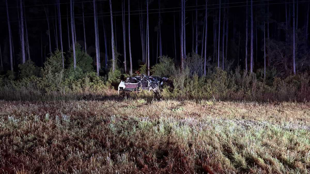 Two 18-year-olds from Mass. killed, 2 others injured in Florida crash