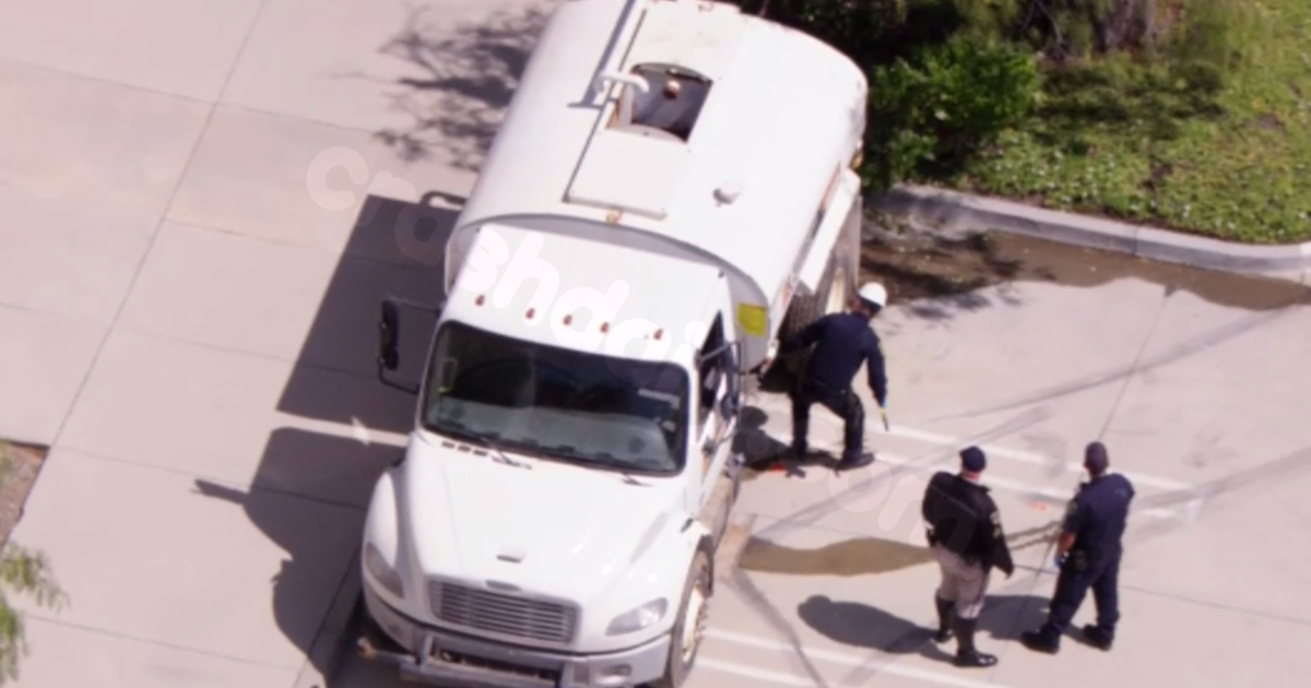 Construction worker killed in Valencia on-the-job vehicle accident