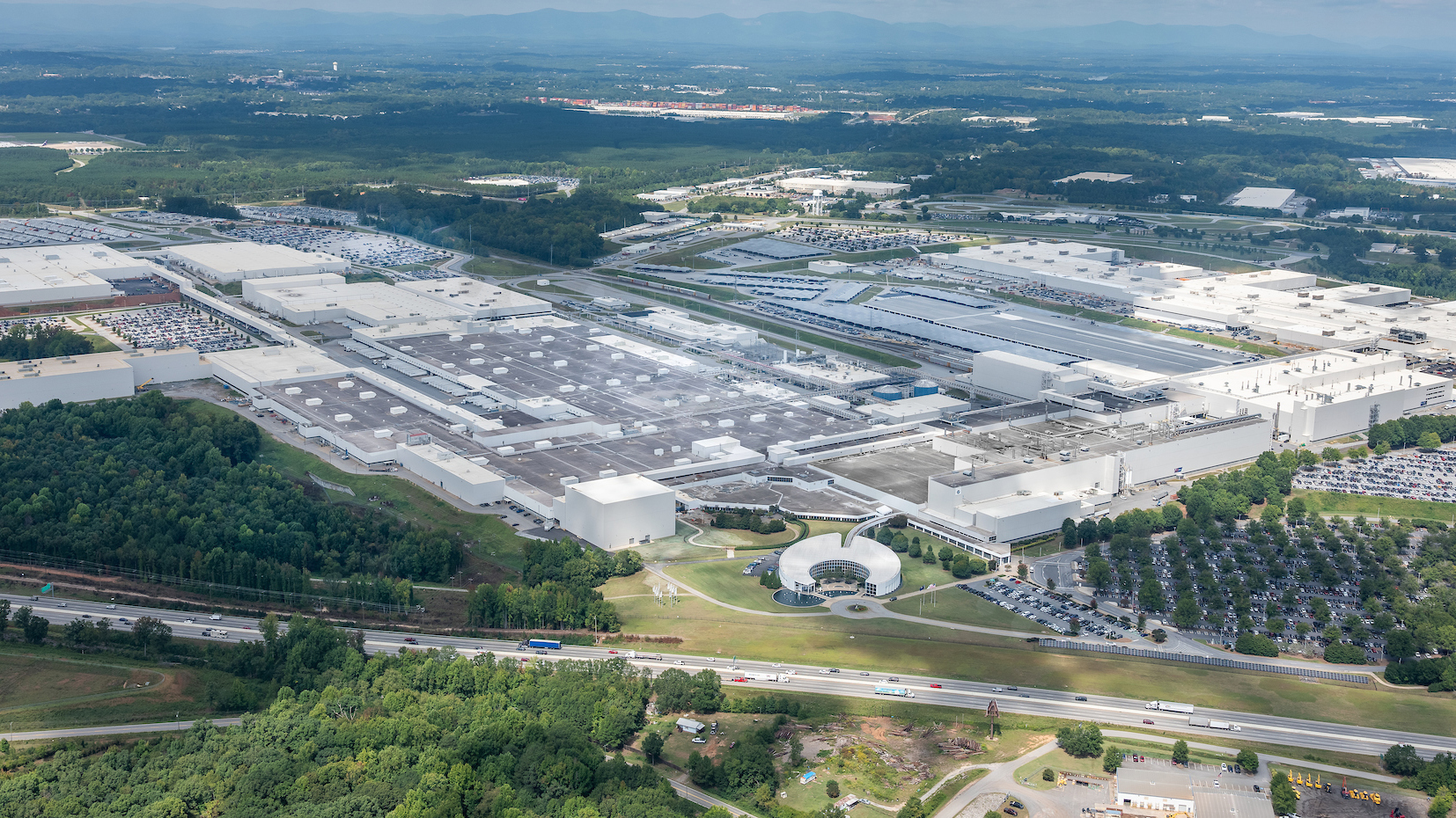 Man dies days after crash in BMW plant parking lot
