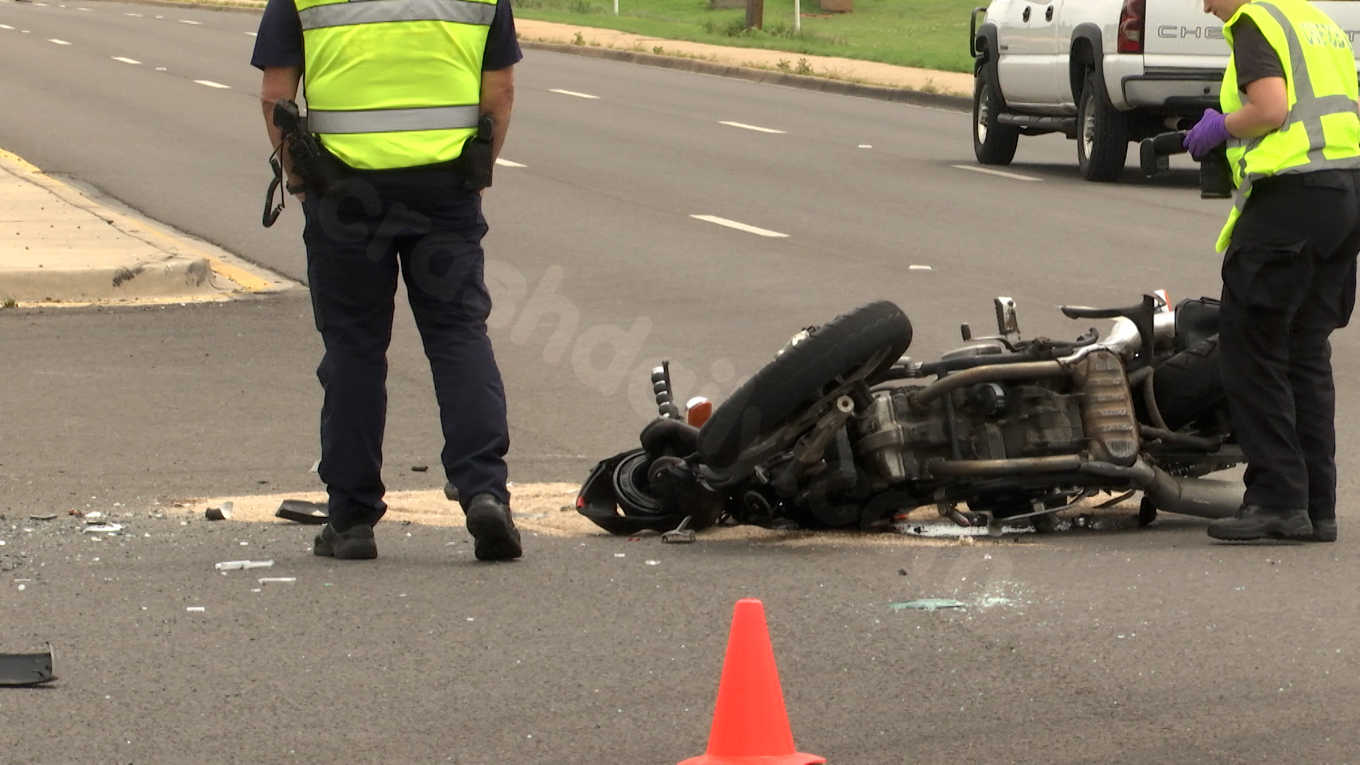 Motorcyclist dies in fatal crash on Southwest Parkway
