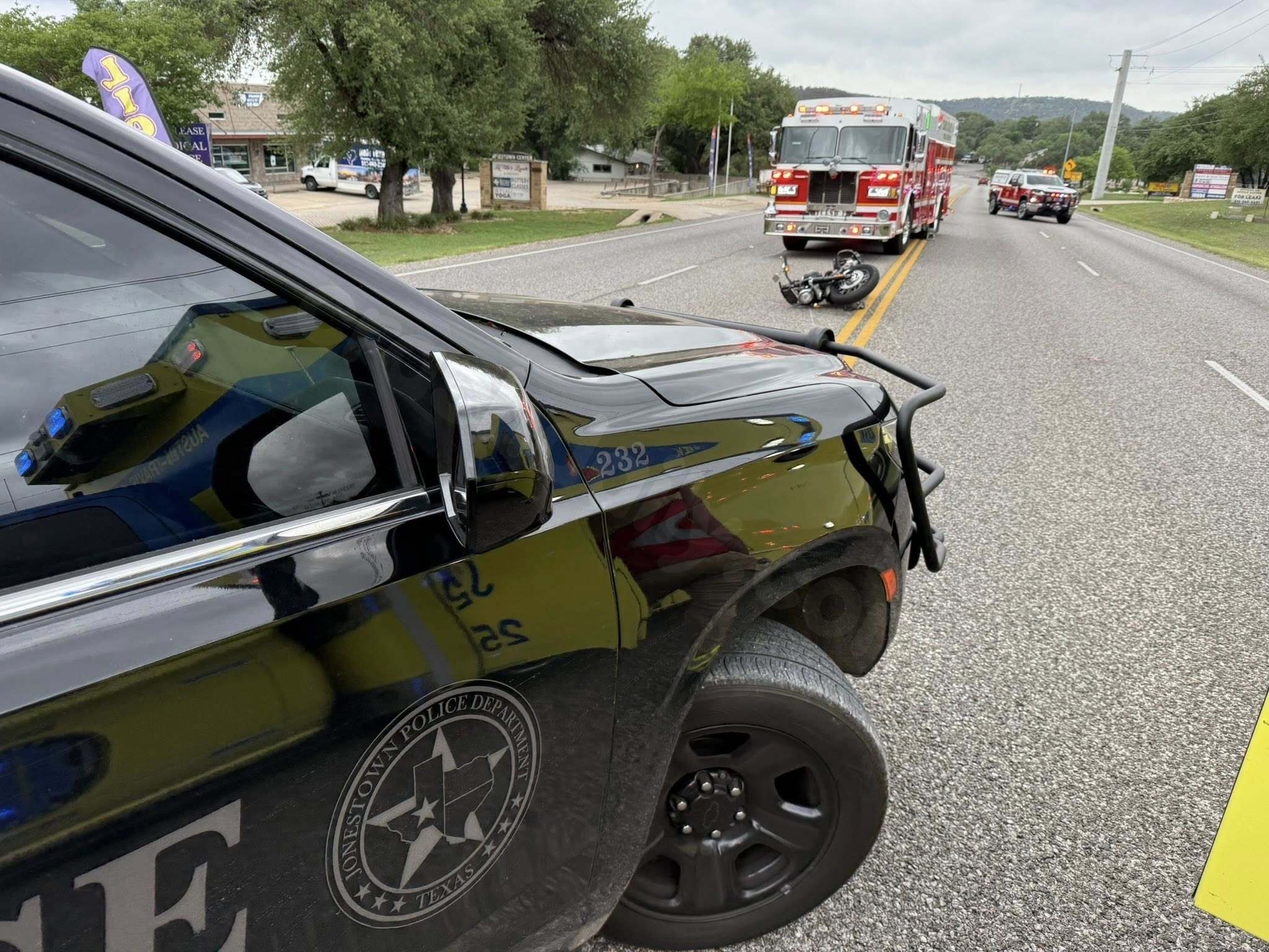 Motorcyclist seriously injured in crash in Jonestown