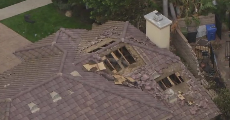 Medical examiner identifies 2 killed in small plane crash in Simi Valley