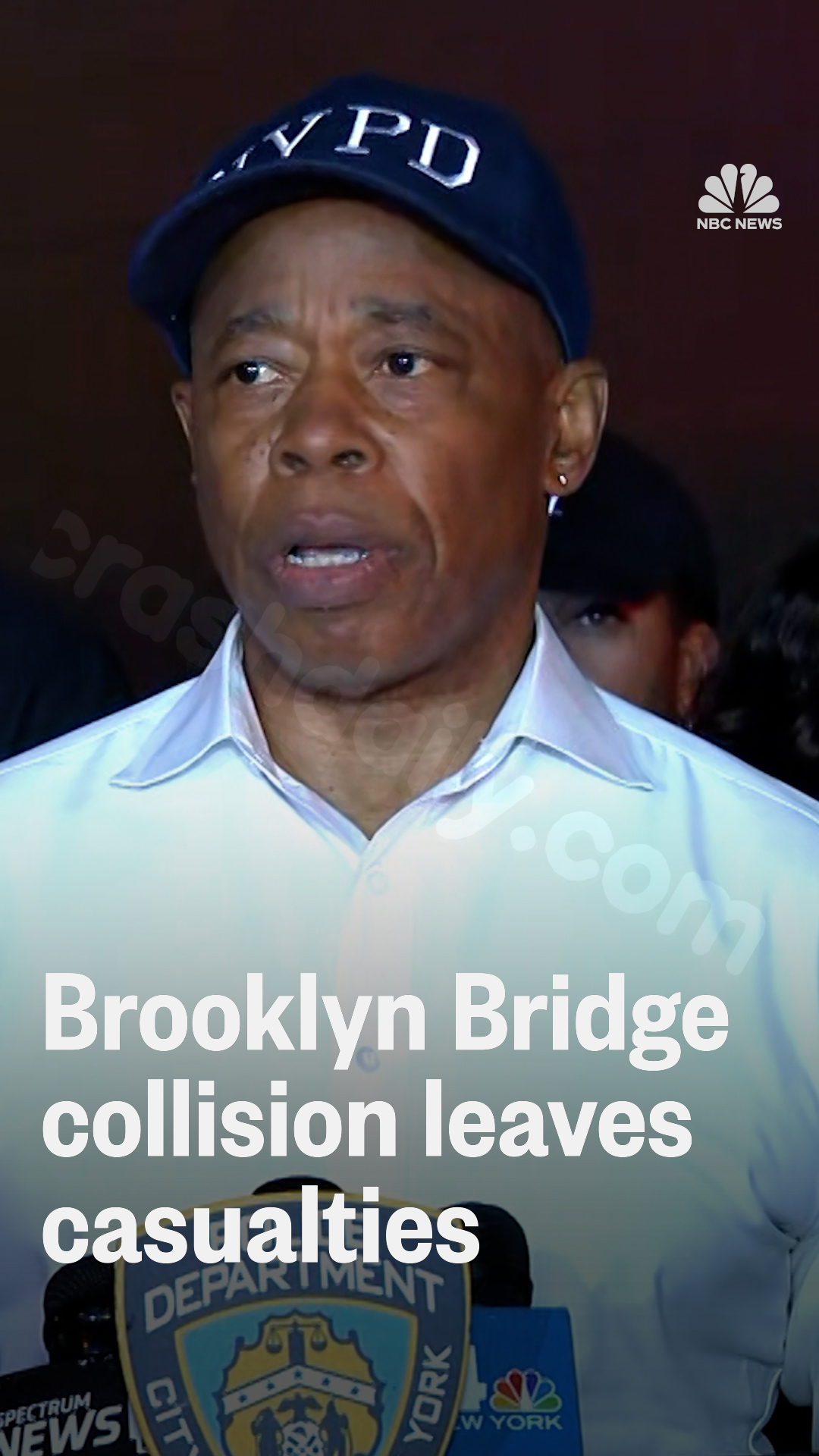 Brooklyn Bridge collision leaves casualties