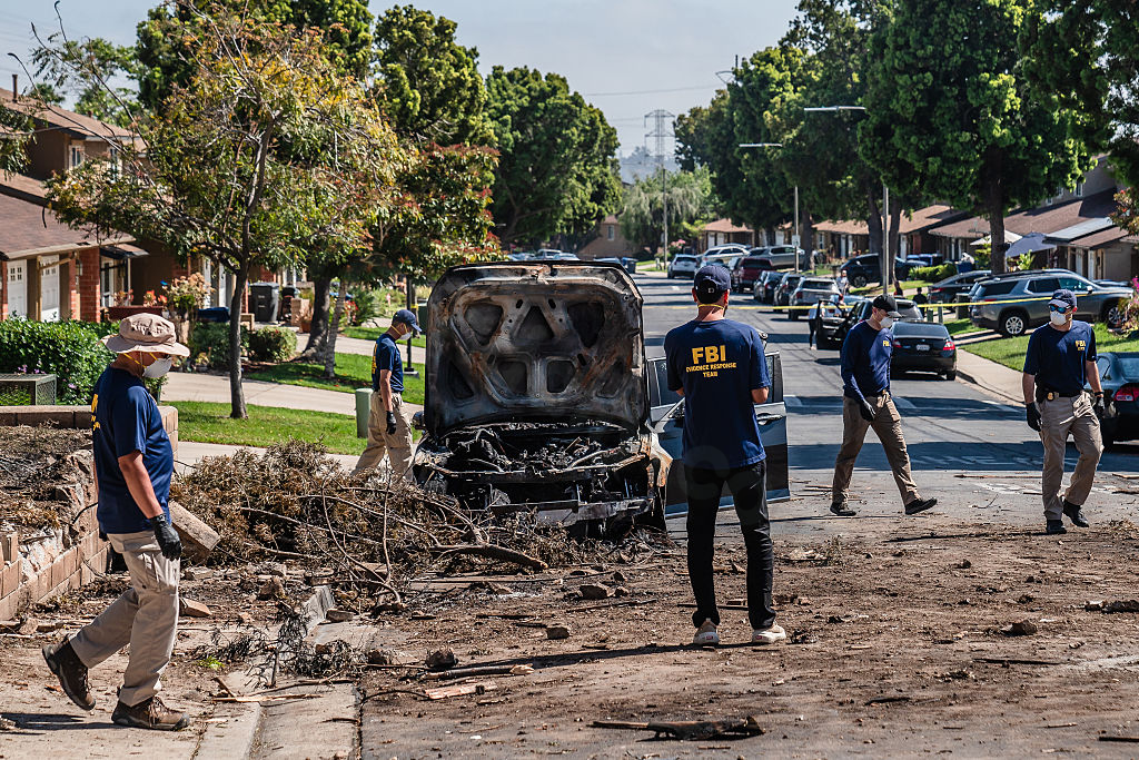 San Diego plane crash kills 6: Weather alert system, runway lights weren’t working