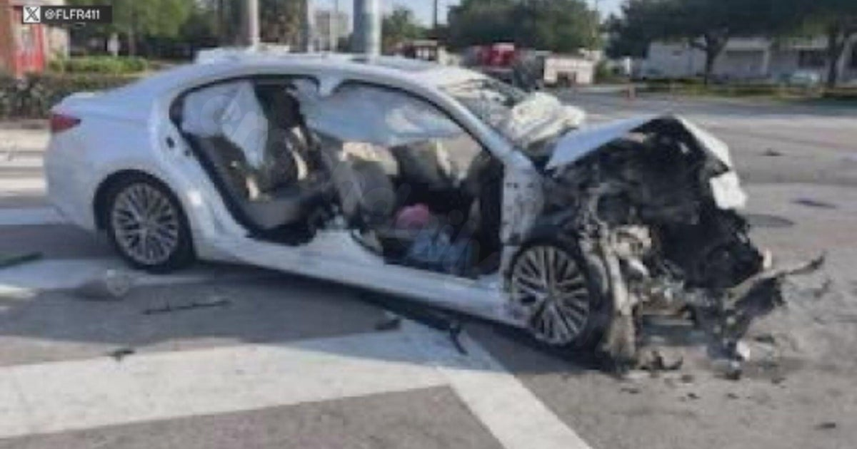 Four individuals sustain serious injuries following a multi-vehicle collision on West Broward Boulevard