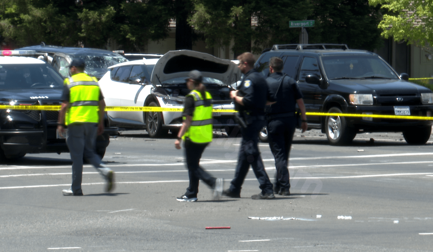 Fatal 7-car collision during Sacramento police pursuit