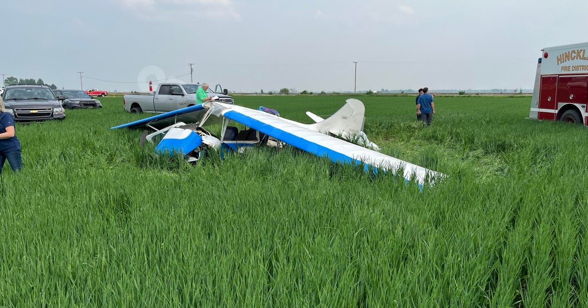 Fatal plane crash injures child in Hinckley, IL