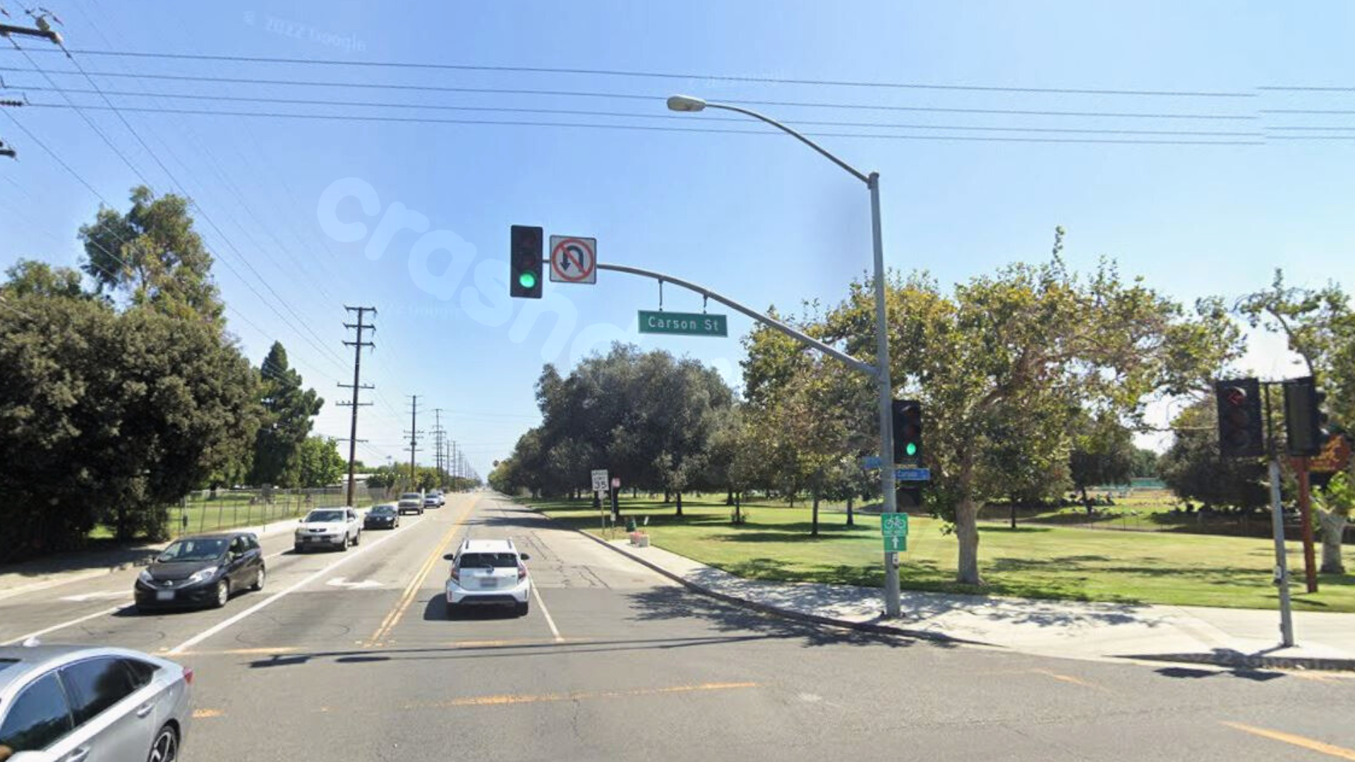 Teen fatally struck at Long Beach bus stop