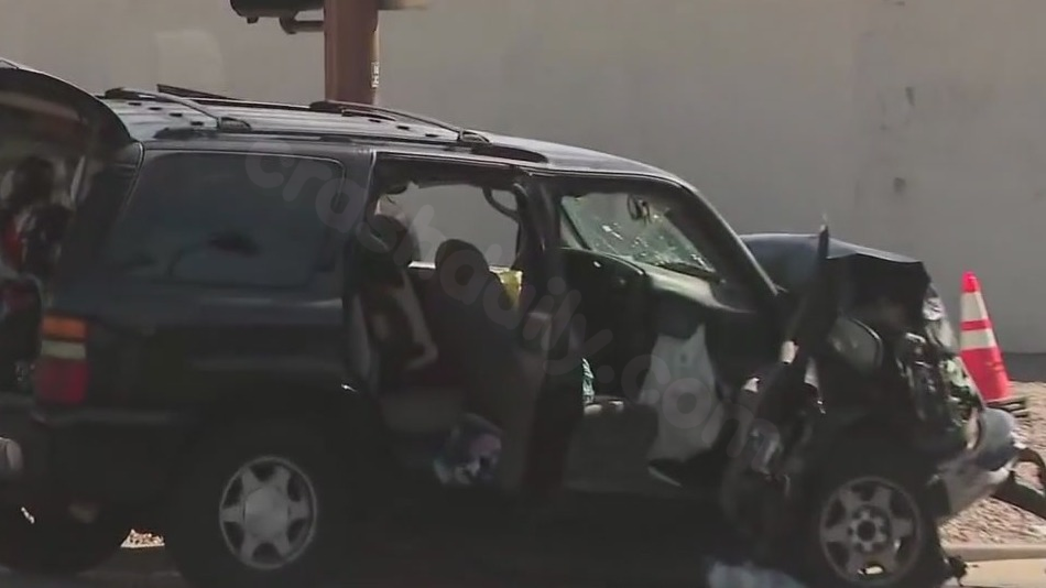 Phoenix crash leaves woman and three kids in critical condition