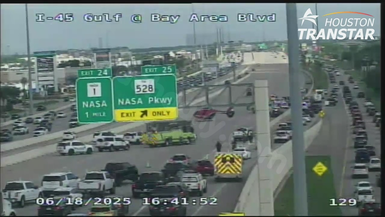 Southbound Gulf Freeway closed at Bay Area Blvd due to multi-car crash, several injured