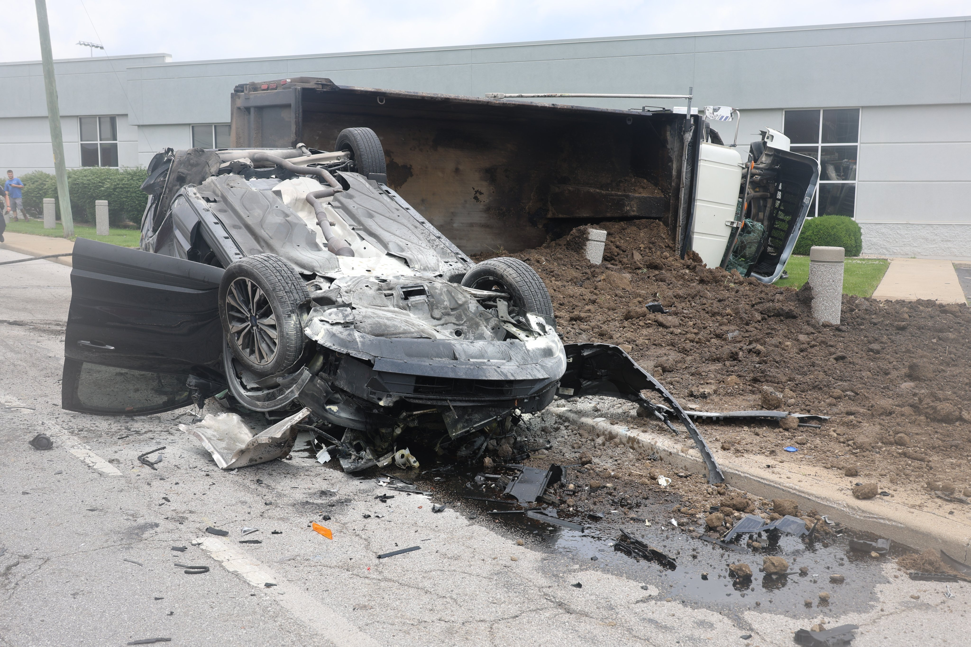 Three-car collision injures two on Indianapolis' near northwest area
