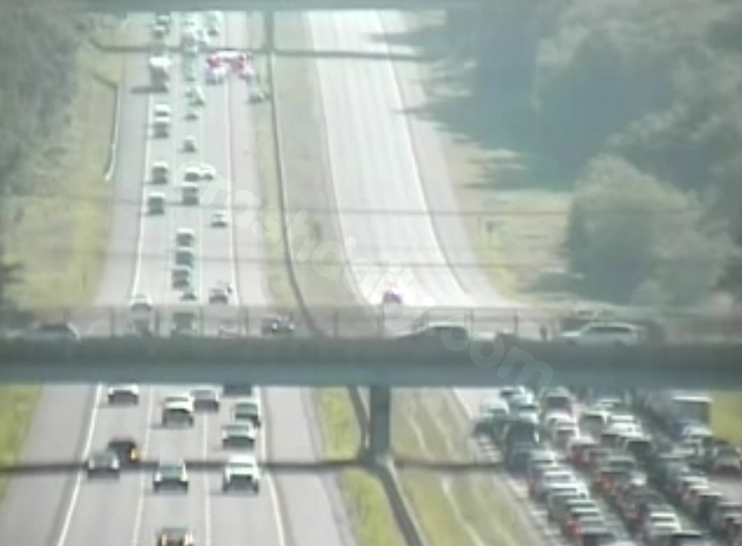 Injuries in two crashes on I-84 in Tolland