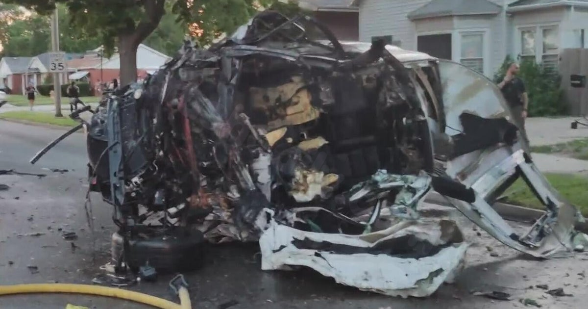 Three injured in blazing accident with stolen vehicle in Dolton, IL