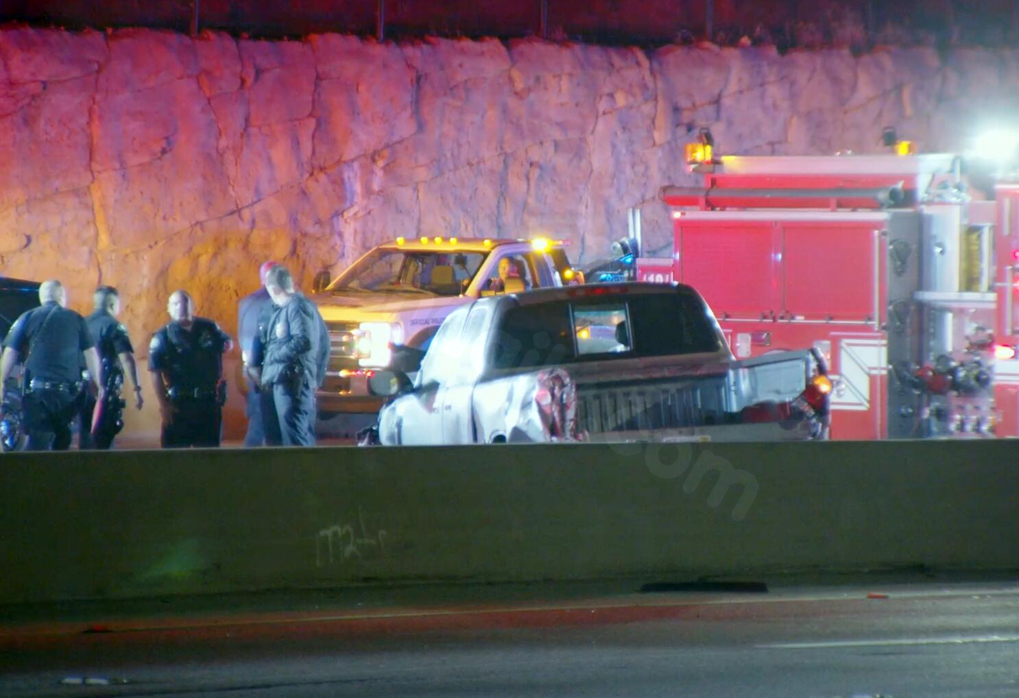 Fatal crash on 405 Freeway involving LAPD sergeant closes southbound lanes