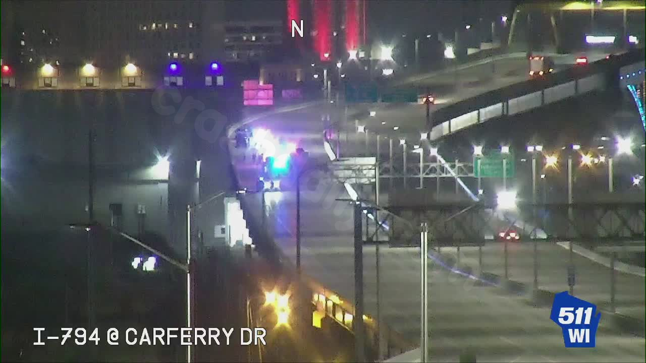 Motorcycle accident on Hoan Bridge claims life