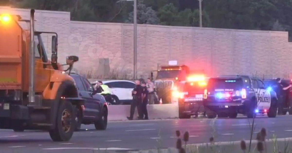 Woman from Bolingbrook faces DUI charge for crashing into IDOT truck at scene of deadly I-55 crash