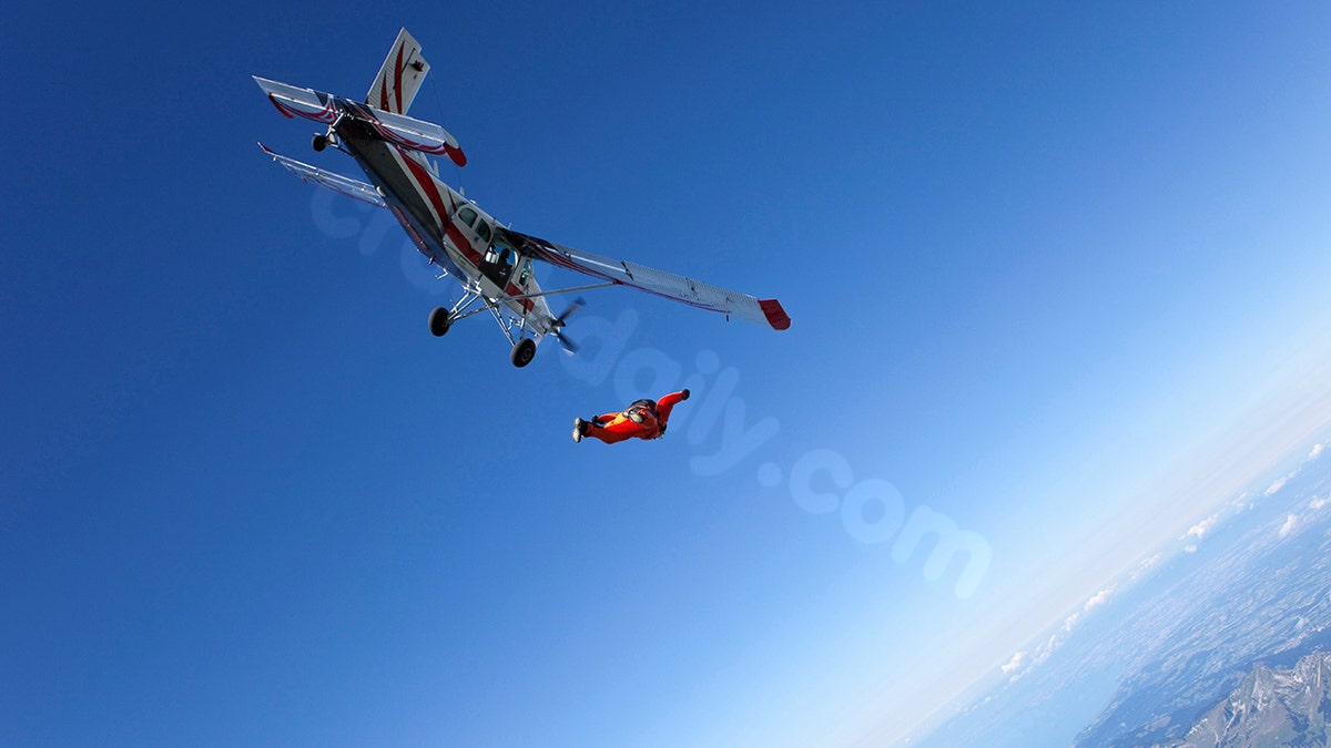 Experienced skydiver tragically killed in midair parachute collision